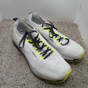 Brooks Ricochet 2 Men's Size 11.5D (Medium) Running Sneakers White 110315 1D 129